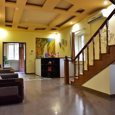 Gyumri Hotel Ереван Екстериор снимка