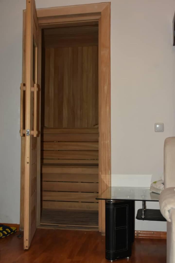Gyumri Hotel Ереван Екстериор снимка